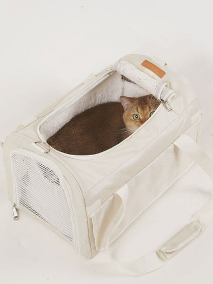 Comfortable & Breathable Pet Carrier Bag